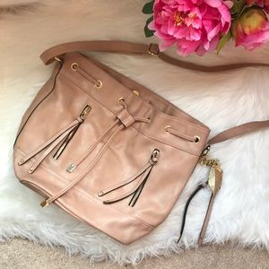 Like new Apt 9 beige tan hobo bucket purse
